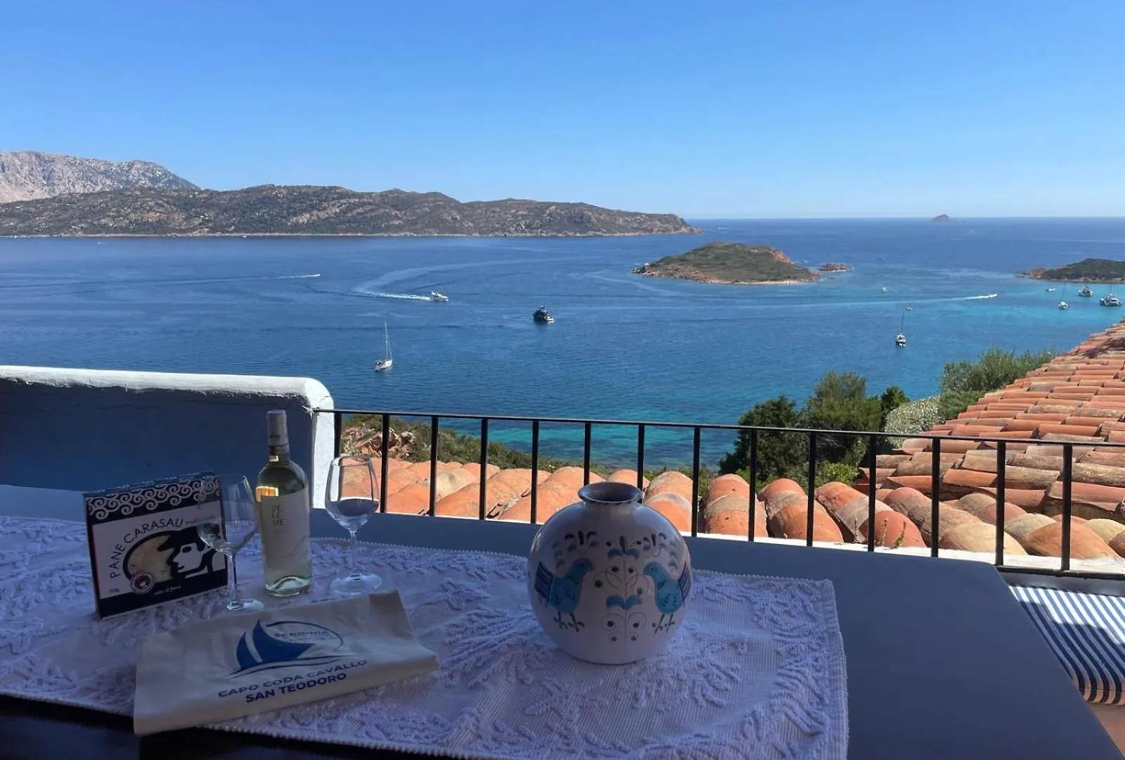 Apartment Punta Est Bellissimo 3 Camere Vista Mare Capo Coda Cavallo