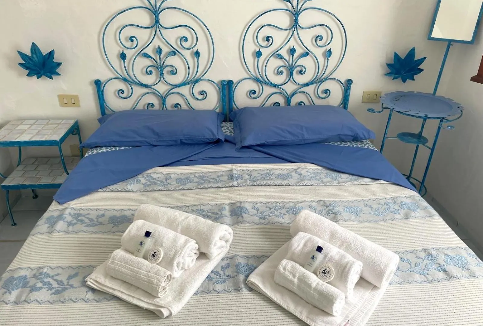 Lejlighed Punta Est Bellissimo 3 Camere Vista Mare Capo Coda Cavallo