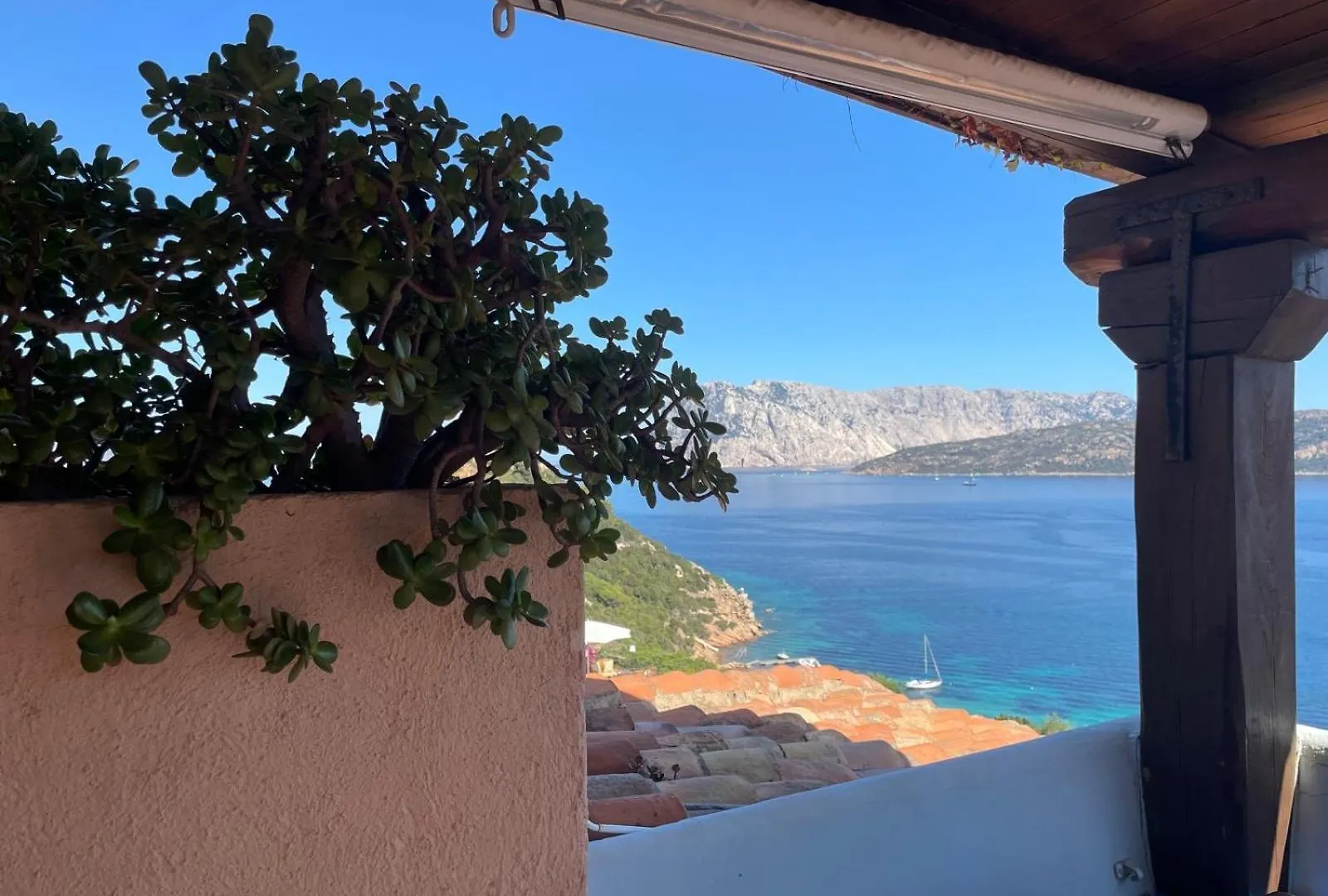 Apartment Punta Est Bellissimo 3 Camere Vista Mare Capo Coda Cavallo